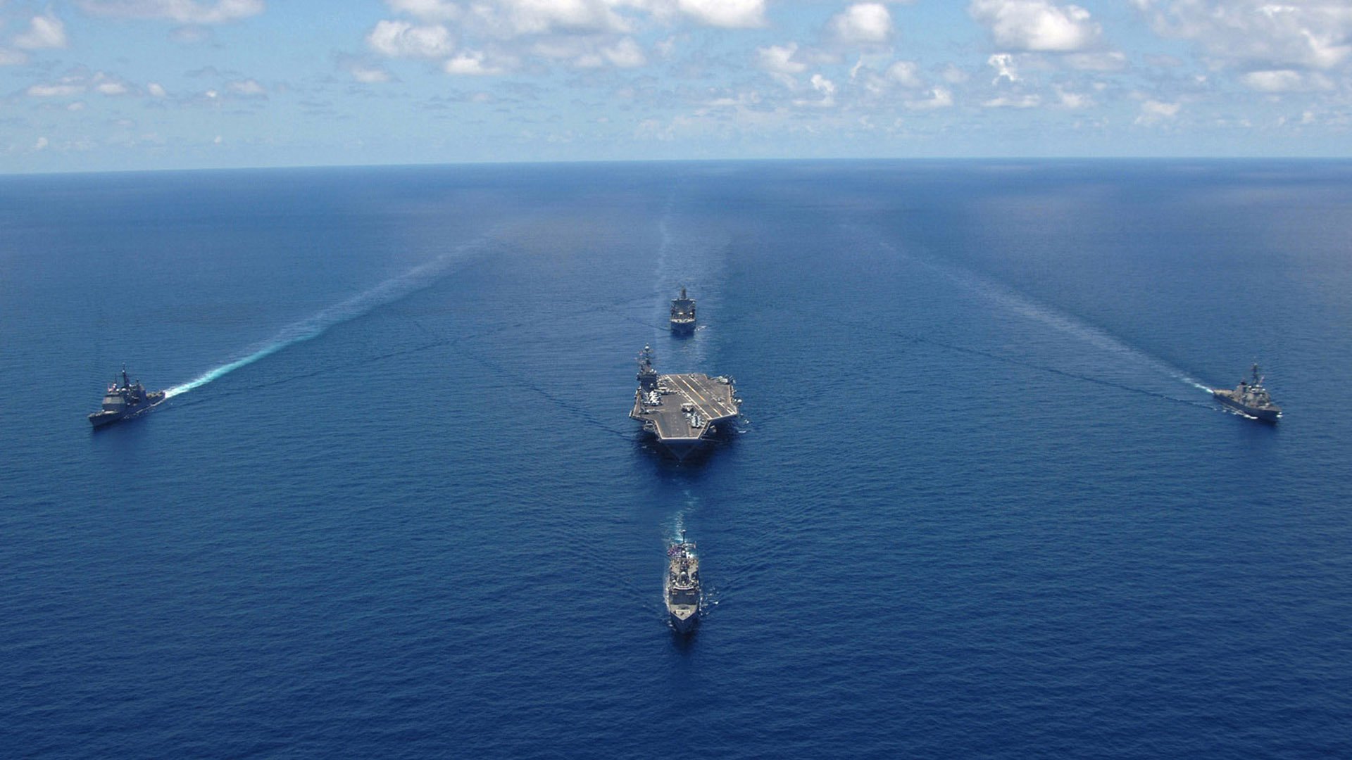 南特中路突破打破僵局控制场上节奏，南特城市